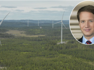 Viel Wald, und viele Windräder: Die Anlage in Schweden hat ein Tochterunternehmen der Stadtwerke 2015 in Betrieb genommen. Stadtwerke-Chef Florian Bieberbach hat mit der Anlange derzeit ein Problem.